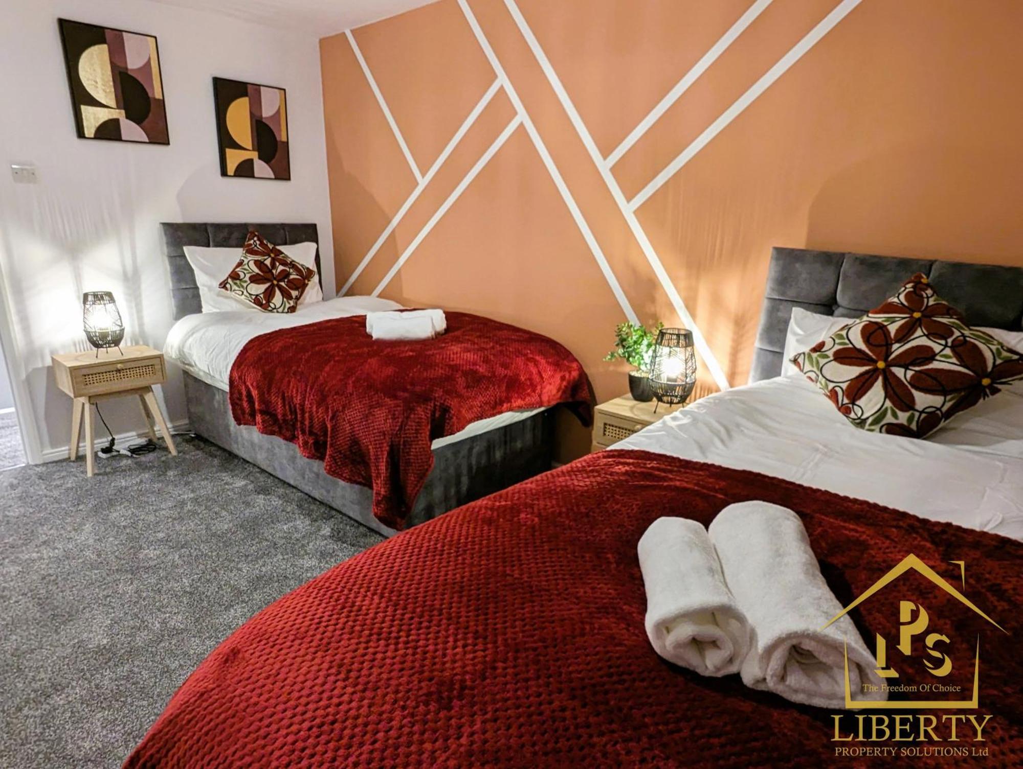 6 Guests * 4 Bedroom * Free Wi-Fi *Huntingdon Dış mekan fotoğraf