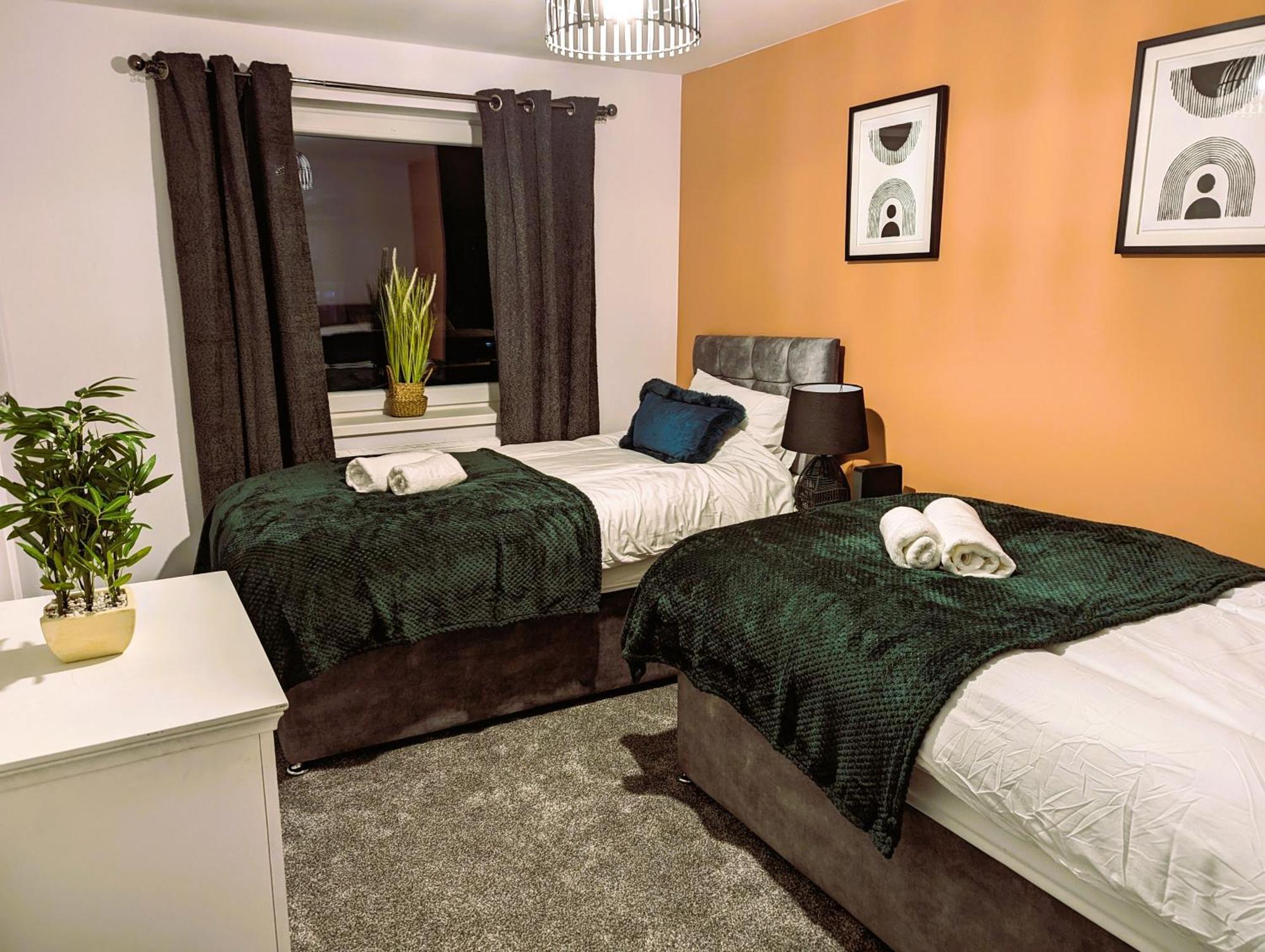 6 Guests * 4 Bedroom * Free Wi-Fi *Huntingdon Dış mekan fotoğraf